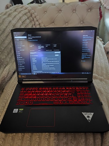 Acer nitro 17inch gtx 1650 - 5,