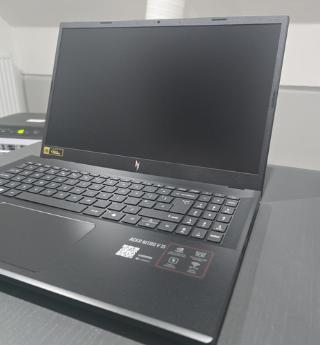 Acer nitro v15 6in - acer, 16gb