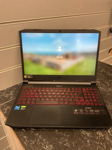 Nitro gtx1650 - 5,