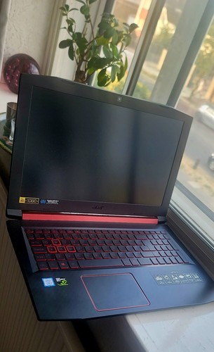 Gaming leptop acer nitro 5 - gaming,